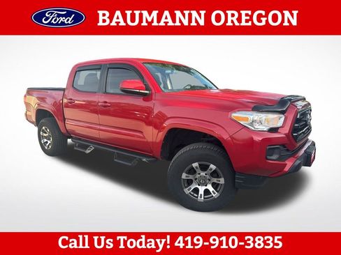 Used 2017 Toyota Tacoma SR w/ Tow Package AWD/4WD image 1