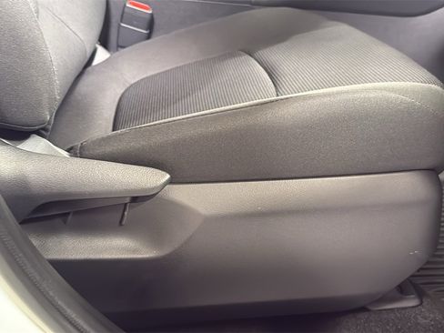 Certified 2025 Toyota RAV4 LE image 20