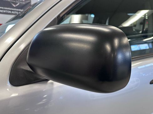 Used 2011 Toyota Tacoma 4x4 Access Cab V6 w/ SR5 Pkg #2 image 16