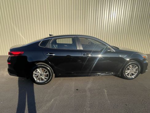 Used 2020 Kia Optima LX image 3