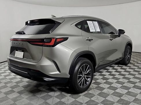 Used 2024 Lexus NX 250 FWD image 4