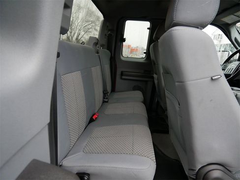 Used 2012 Ford F250 XLT w/ XLT Premium Pkg image 9