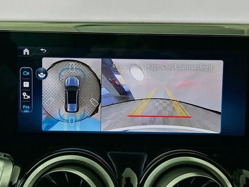 New 2026 Mercedes-Benz GLB 250 4MATIC image 14