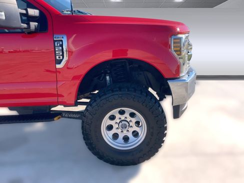 Used 2019 Ford F250 XL w/ STX Appearance Package image 17
