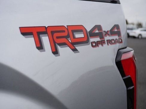 New 2025 Toyota Tundra Limited image 10