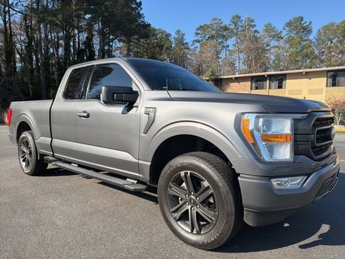 Used 2021 Ford F150 XLT w/ Equipment Group 301A Mid image 3