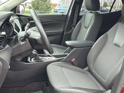 Certified 2023 Buick Encore GX Preferred w/ Cold Weather Comfort Package AWD/4WD image 6