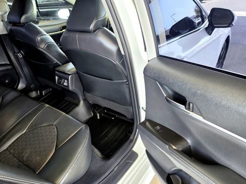 Used 2021 Toyota Camry XSE w/ Carpet Mat Package (TMS) image 35