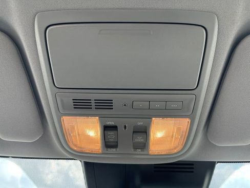 Used 2019 Honda CR-V EX-L image 27