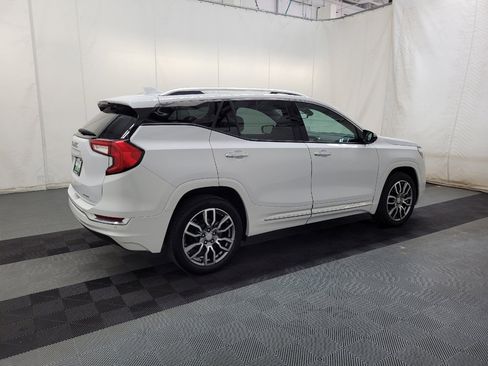 Used 2022 GMC Terrain Denali w/ LPO, Floor Liner Package AWD/4WD image 10