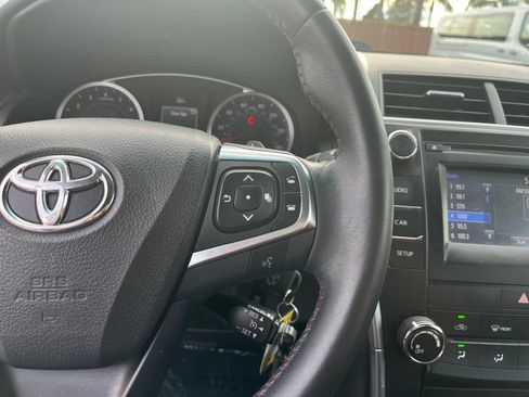 Used 2017 Toyota Camry SE FWD image 26