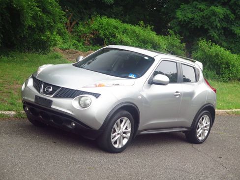 Used 2012 Nissan Juke SL AWD/4WD image 23