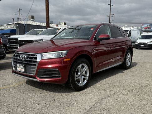 Used 2019 Audi Q5 2.0T Premium image 2