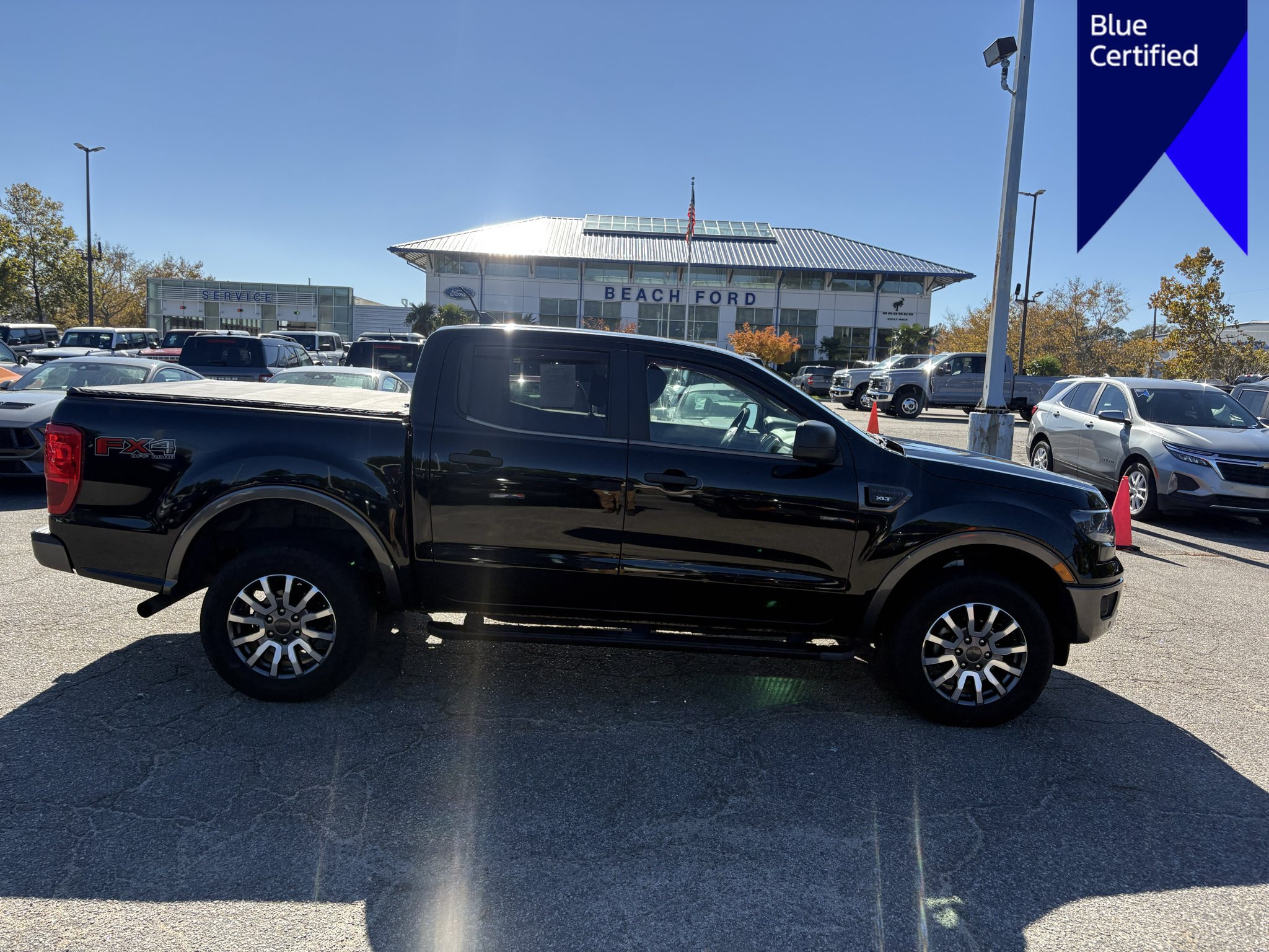 Used 2019 Ford Ranger XLT w/ Equipment Group 302A Luxury AWD/4WD image 4