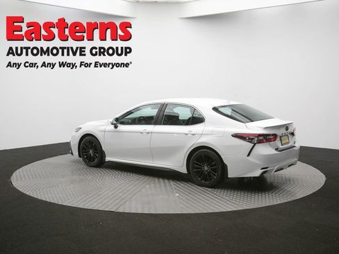 Used 2022 Toyota Camry SE image 98
