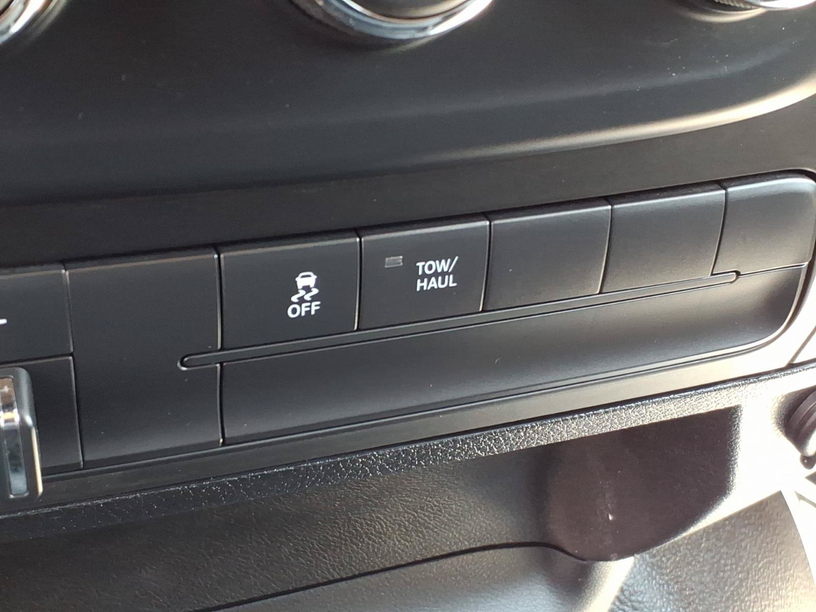 Used 2022 RAM 1500 Tradesman w/ Trailer Tow Group AWD/4WD image 8