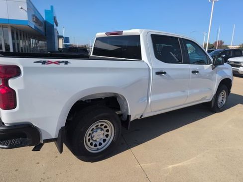 New 2026 Chevrolet Silverado 1500 W/T image 11
