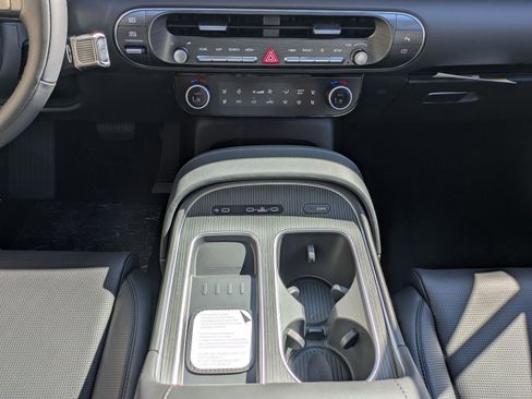 New 2026 Hyundai Palisade Calligraphy FWD image 19