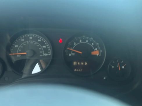 Used 2016 Jeep Patriot Sport w/ Power Value Group AWD/4WD image 10
