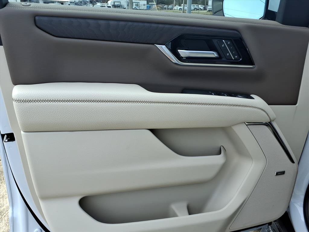 New 2026 GMC Yukon XL Denali AWD/4WD image 12