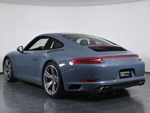Certified 2018 Porsche 911 Carrera 4S image 3