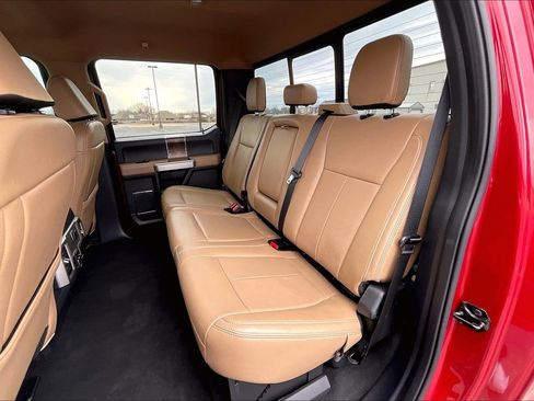 Used 2022 Ford F250 Lariat w/ Tremor Off-Road Package image 17