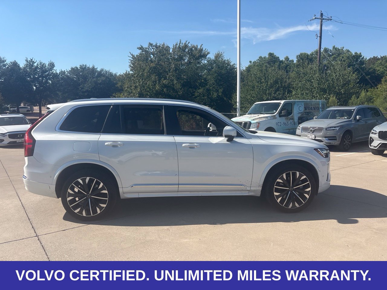 Certified 2026 Volvo XC90 B6 Ultra AWD/4WD image 3