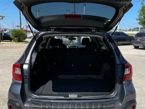 Used 2019 Subaru Outback 2.5i Premium w/ Popular Package #2 image 11
