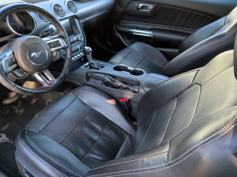 Used 2019 Ford Mustang Premium image 24