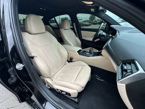 Used 2021 BMW 330i Sedan w/ Convenience Package image 33