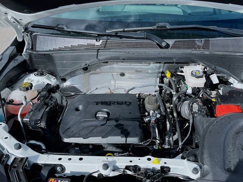 Used 2024 Chevrolet TrailBlazer RS w/ Convenience Package image 29