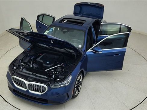 Used 2026 BMW 530i image 81