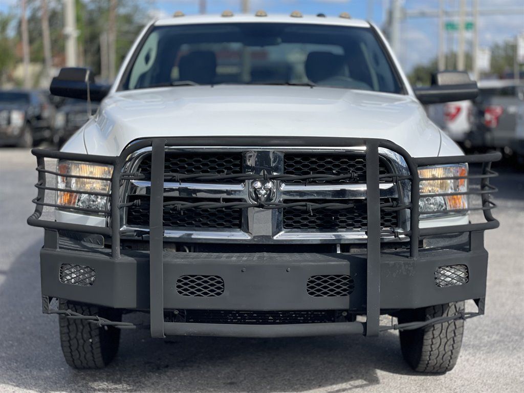 Used 2018 RAM 3500 Tradesman w/ Chrome Appearance Group AWD/4WD image 15
