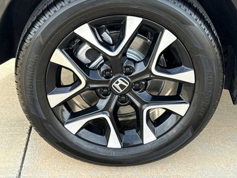 Used 2026 Honda HR-V EX-L image 9