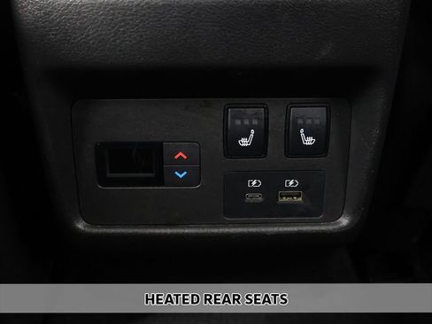 Used 2023 Nissan Rogue Platinum AWD/4WD image 10