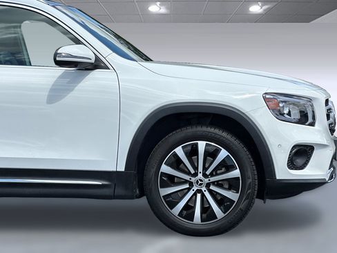 Used 2021 Mercedes-Benz GLB 250 4MATIC image 34
