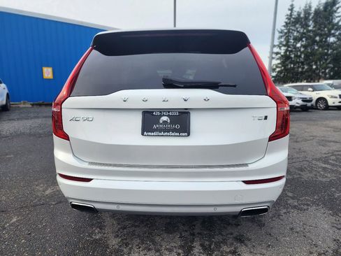 Used 2016 Volvo XC90 T5 Momentum image 6