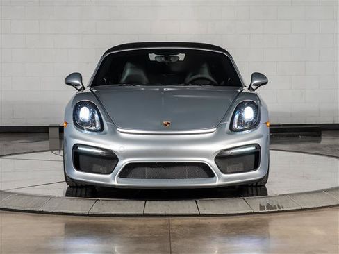 Certified 2016 Porsche Boxster Spyder RWD image 18