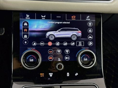 Used 2018 Land Rover Range Rover Velar AWD/4WD image 17