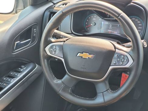 Used 2017 Chevrolet Colorado LT w/ Redline Special Edition AWD/4WD image 23