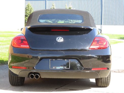 Used 2013 Volkswagen Beetle 2.5 FWD image 6