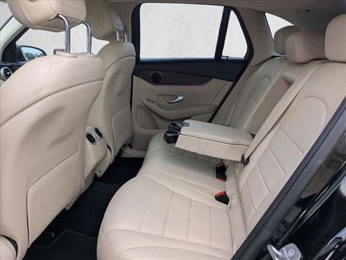 Used 2020 Mercedes-Benz GLC 300 image 18