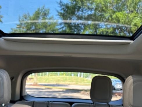 Certified 2024 Lincoln Aviator Reserve AWD/4WD image 34