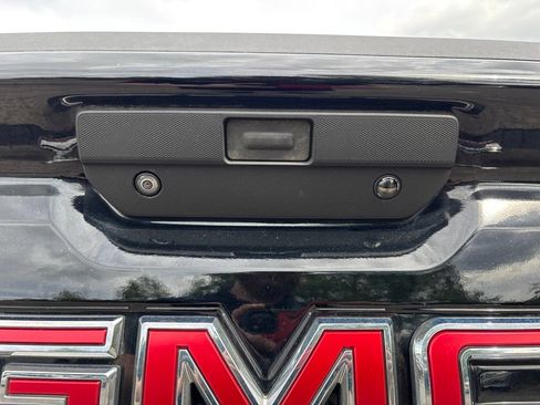 Used 2020 GMC Sierra 1500 Elevation w/ Elevation Value Package AWD/4WD image 13