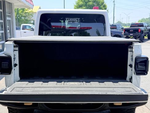 Used 2020 Jeep Gladiator Rubicon AWD/4WD image 10