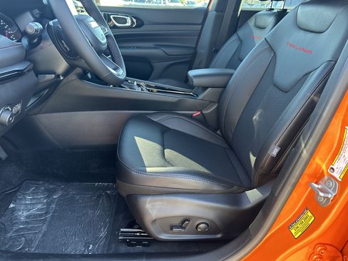 New 2026 Jeep Compass Trailhawk image 10