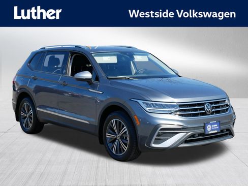 Certified 2024 Volkswagen Tiguan Wolfsburg Edition w/ Panoramic Sunroof Package AWD/4WD image 1