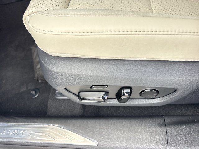 New 2026 Lexus RX 350 FWD w/ Convenience Package image 12