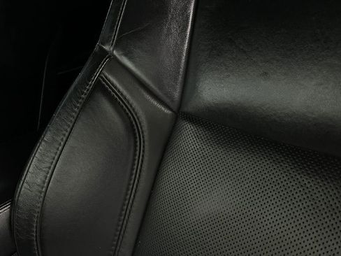 Used 2018 Dodge Charger R/T w/ Plus Group image 16