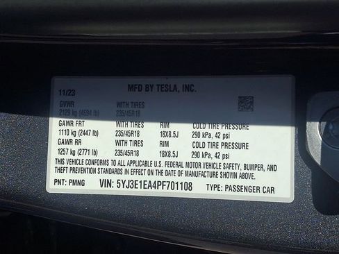 Used 2023 Tesla Model 3 Standard Range image 30